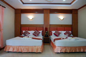 Lanta Riviera Resort Hotel