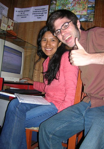 PIRWA BACKPACKER FAMILIAR HOSTEL