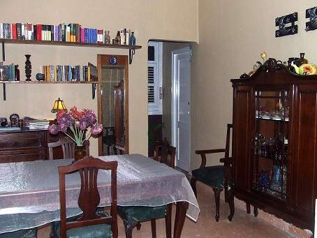 CASA LUNASS HOSTEL